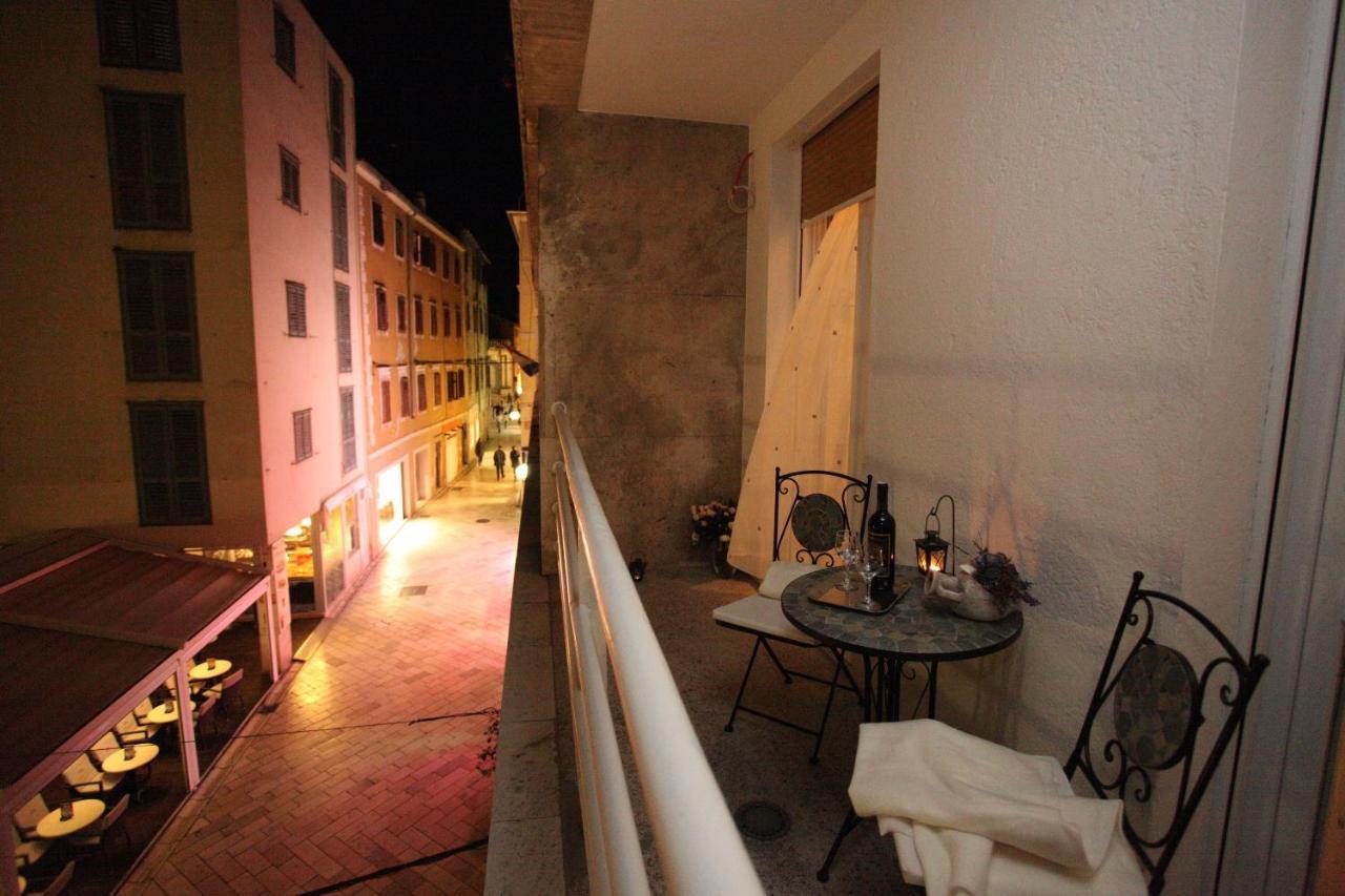 Vincent Apt. In Old Town Centre Zadar Pokoj fotografie